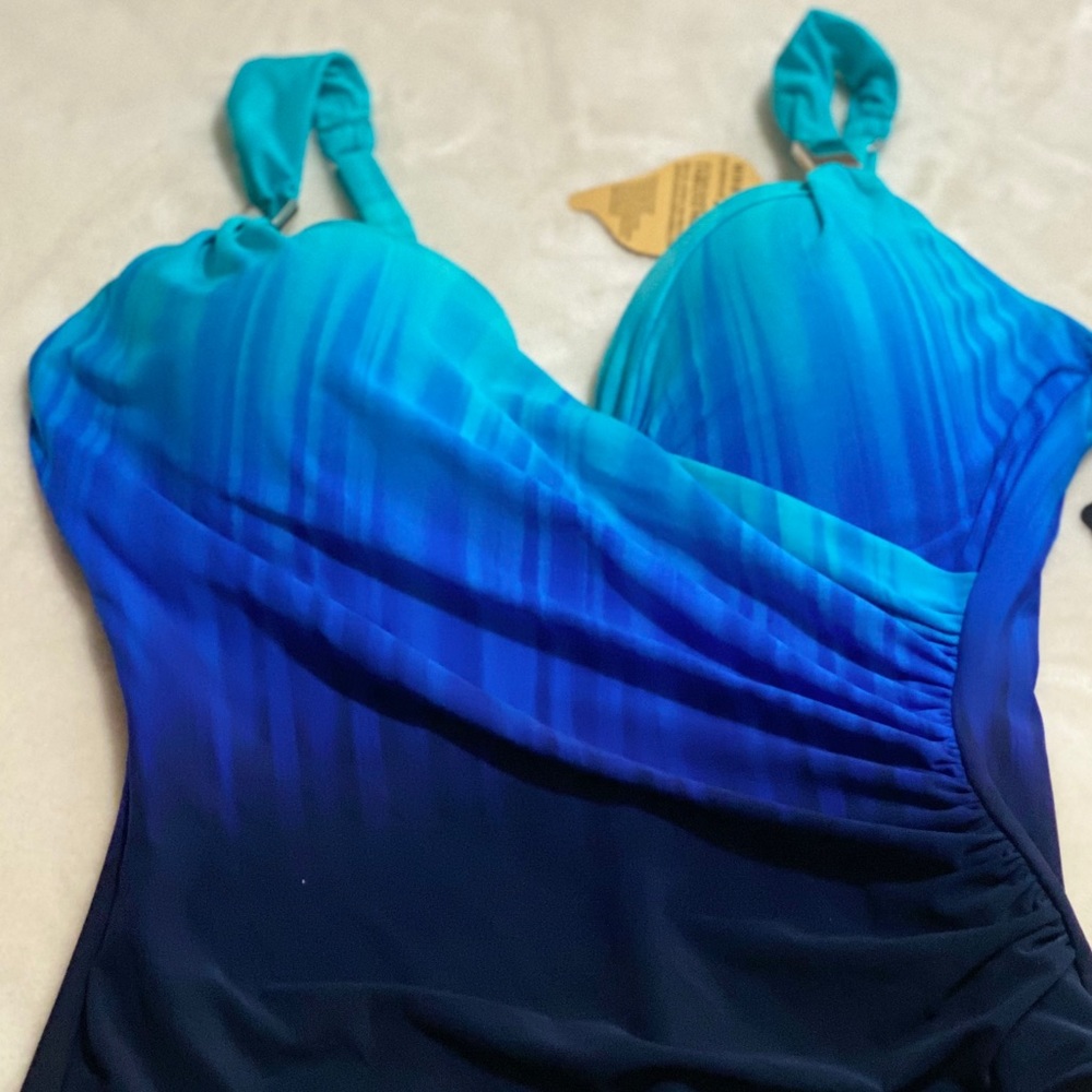 MIRACLESUIT BELLE TROIS SUNRISE SIREN